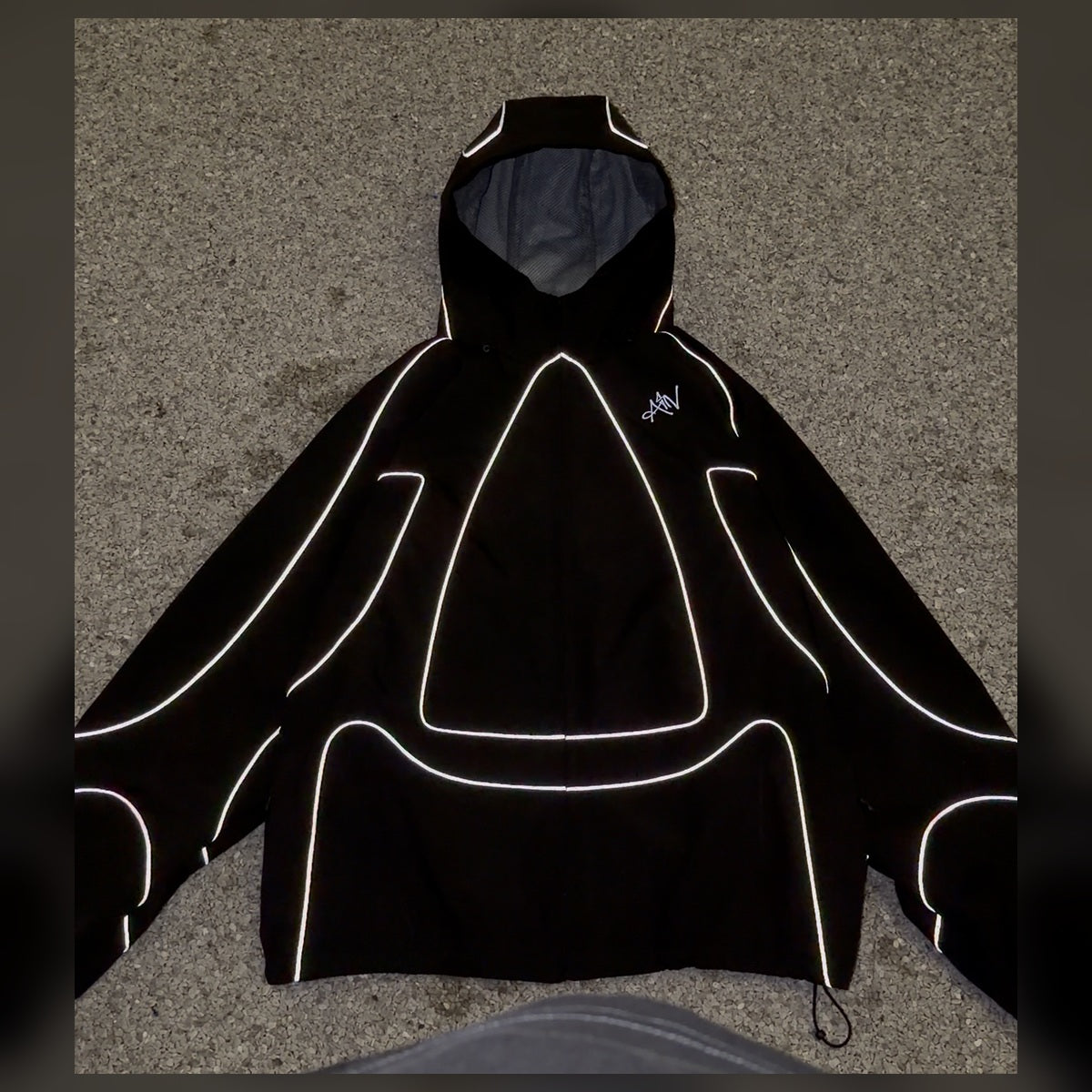 AIV Phantom Water-Reactive Jacket